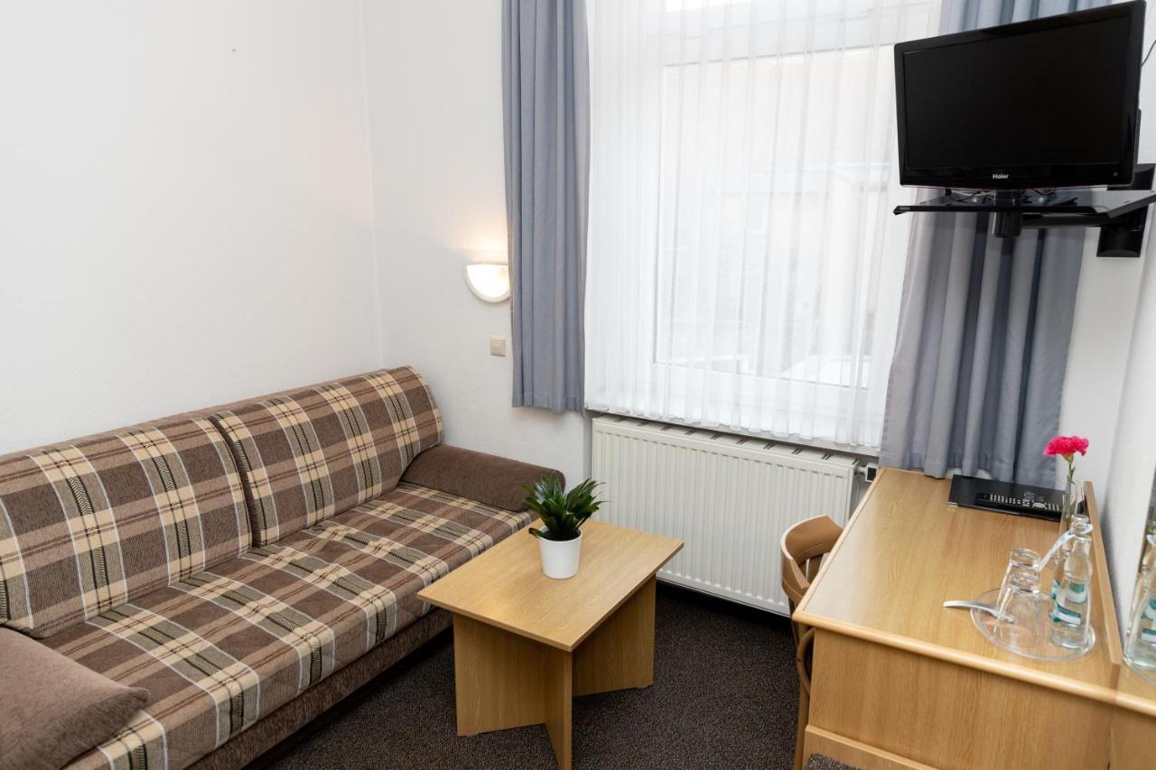 Hotel Albena - Garni Hotel Fürstenwalde Εξωτερικό φωτογραφία